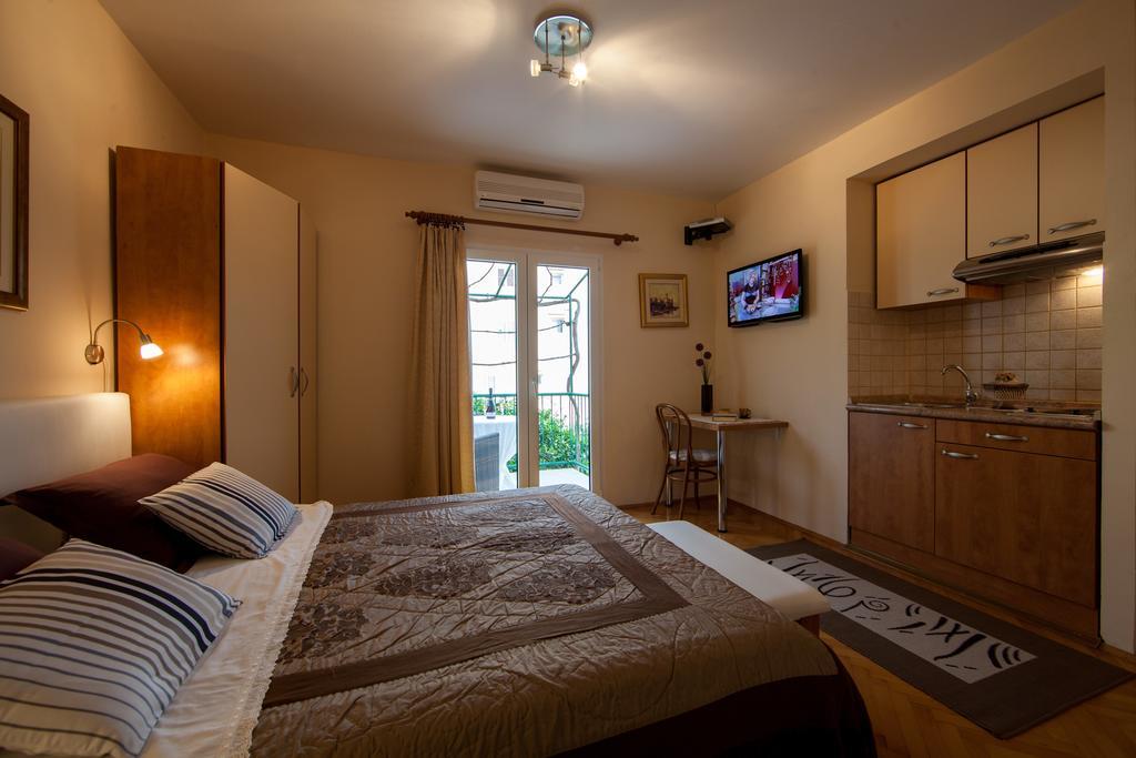 Villa Kamenica Komiža Zimmer foto