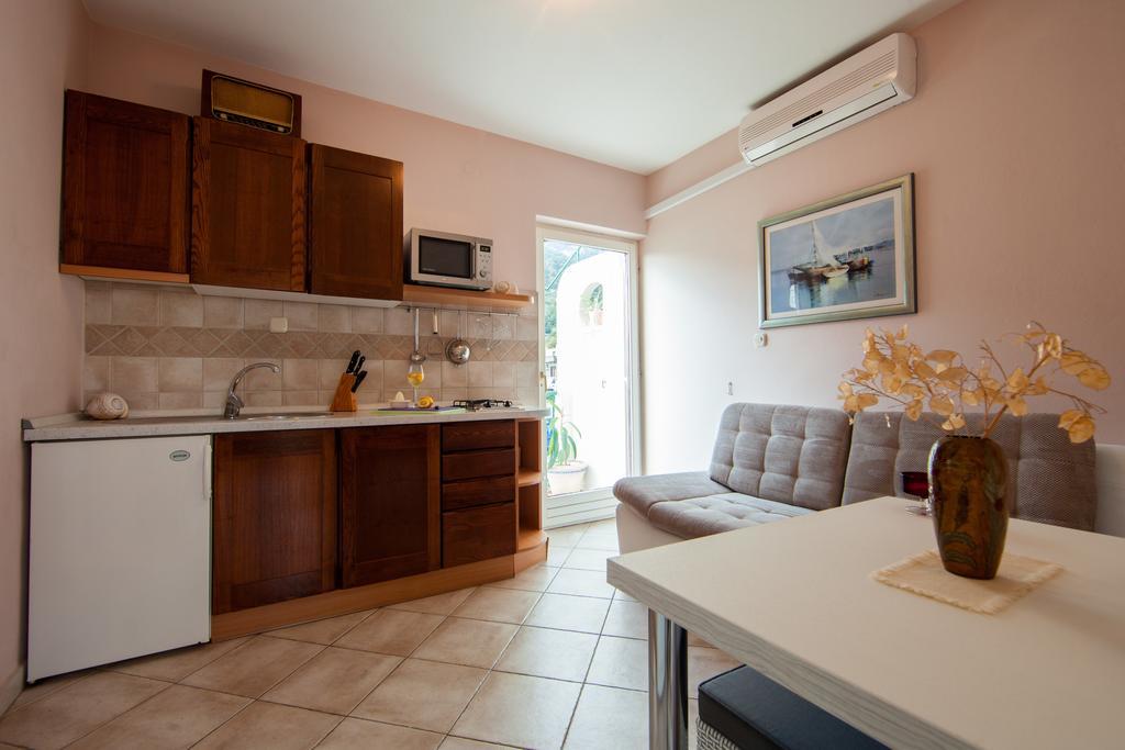 Villa Kamenica Komiža Zimmer foto